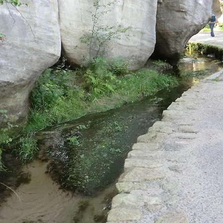 U Lavky 度假居 Suchovrsice